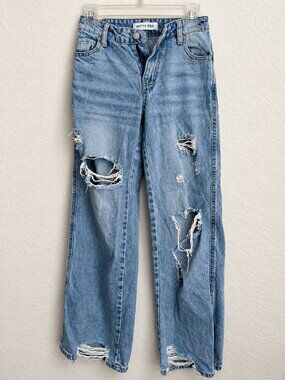 Witty Fox Size 0/24 Distressed Ripped Baggy Boyfriend Jeans.   (A)
